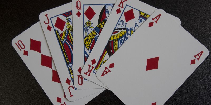 Cách tham gia Xì dách uwin trực tuyến